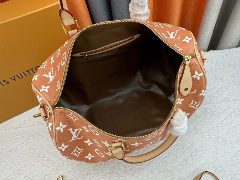 LV Travel Bags 4233G-0434