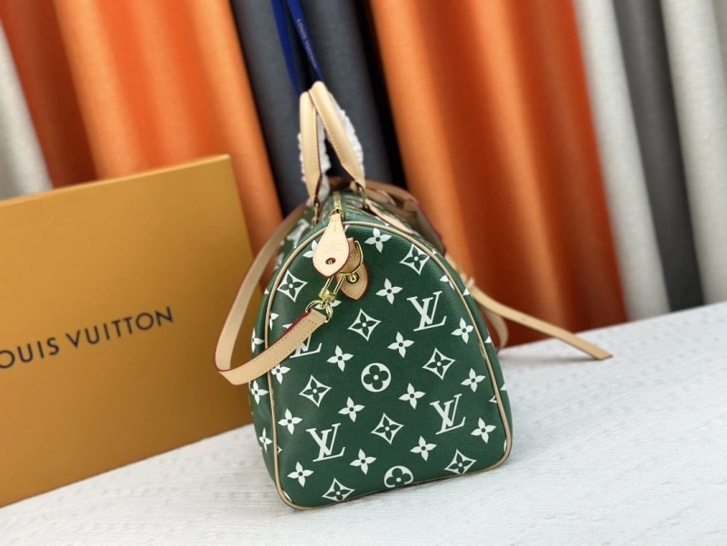 LV Travel Bags 4233G-0435