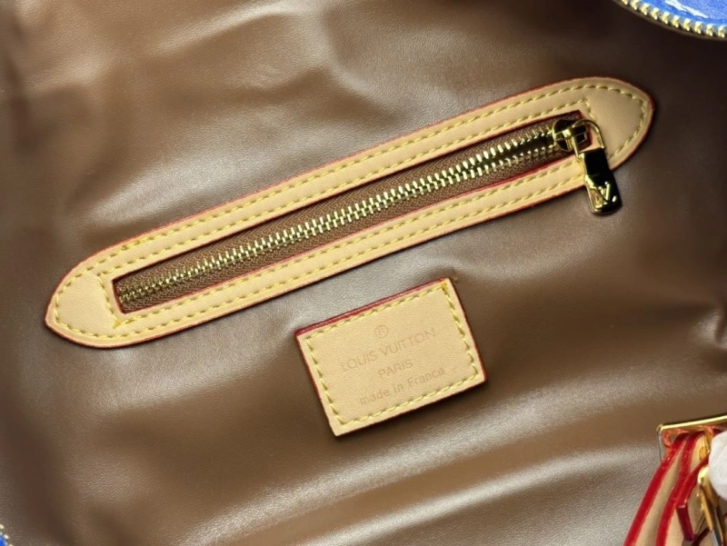 LV Travel Bags 4233G-0436