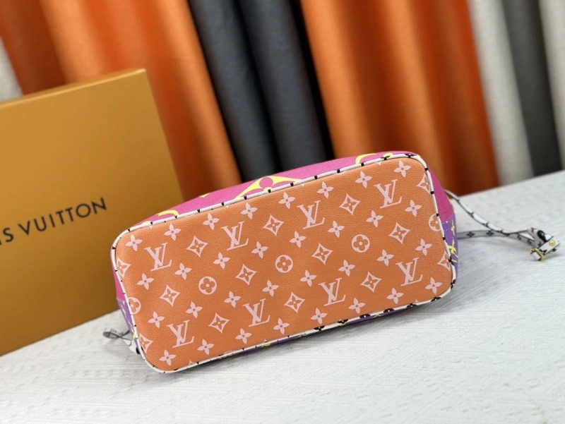 LV Shopping Bags 4233G-0445