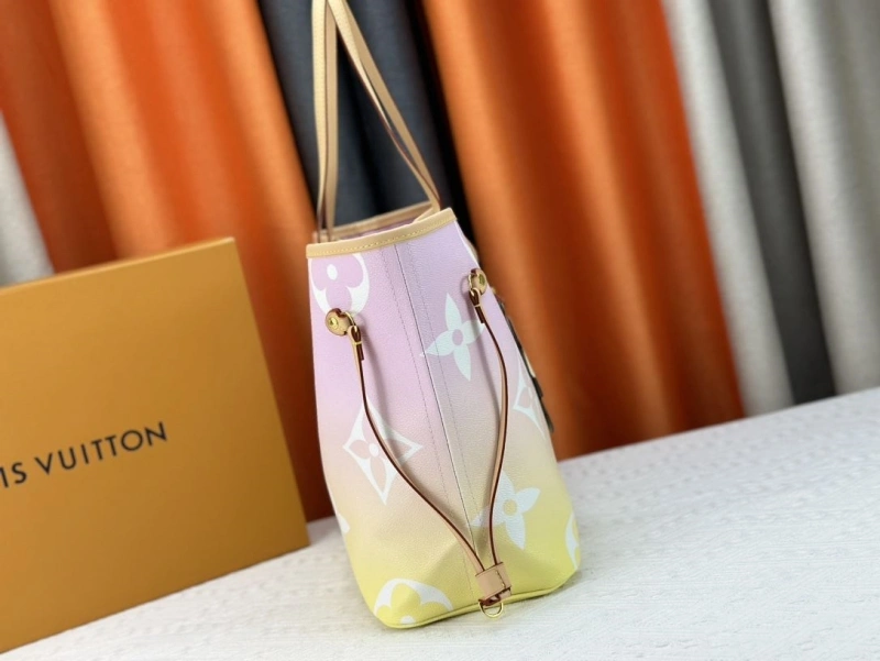 LV Shopping Bags 4233G-0447