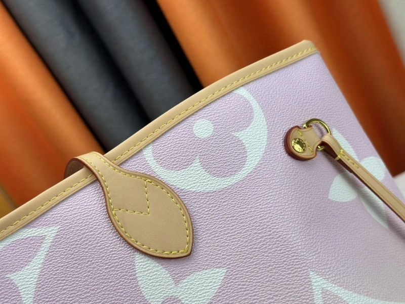 LV Shopping Bags 4233G-0447