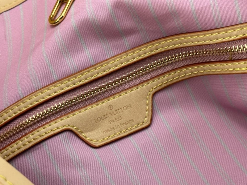 LV Shopping Bags 4233G-0448
