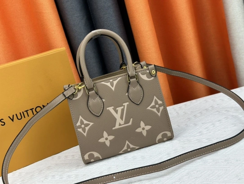 LV Shopping Bags 4233G-0462