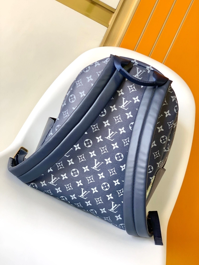 LV Backpacks 4233G-0470
