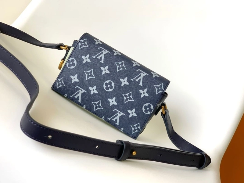 LV Satchel bags 4233G-0471