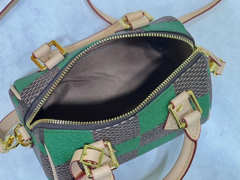 LV Speedy Bags 4233G-0482
