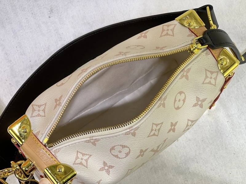 LV Box Bags 4233G-0485