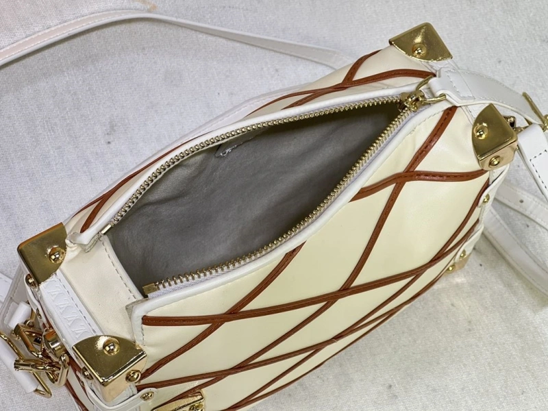 LV Box Bags 4233G-0488