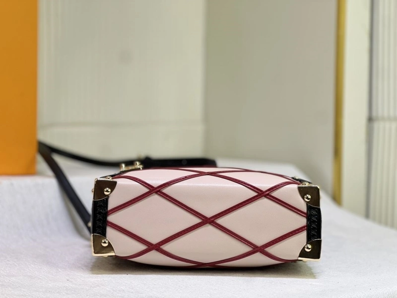 LV Box Bags 4233G-0489