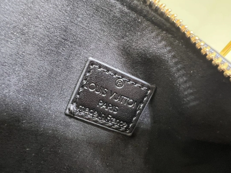 LV Box Bags 4233G-0489