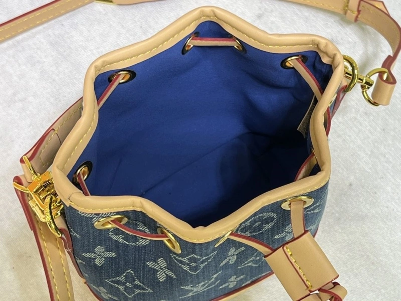 LV Bucket Bags 4233G-0501