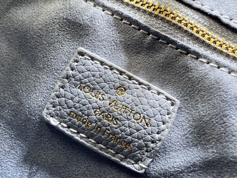 LV Shopping Bags 4233G-0502