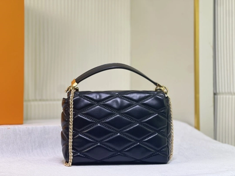 lv twist De*1m bags 4233g-0505
