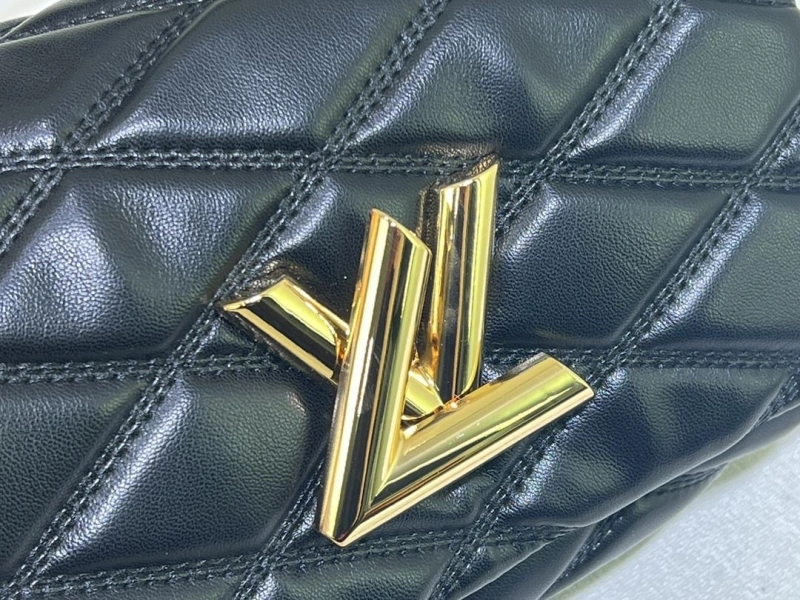 lv twist De*1m bags 4233g-0505