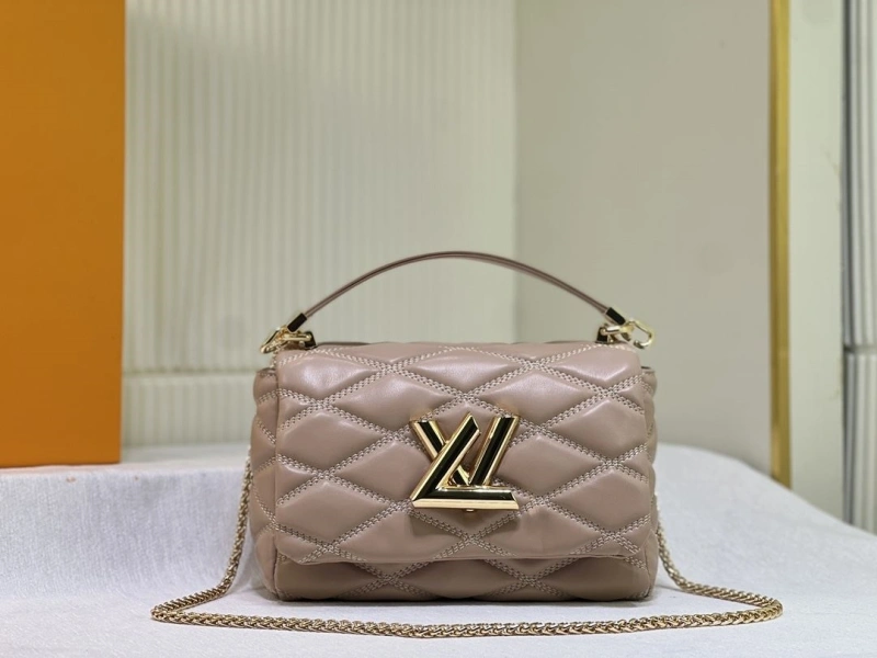 lv twist De*1m bags 4233g-0506