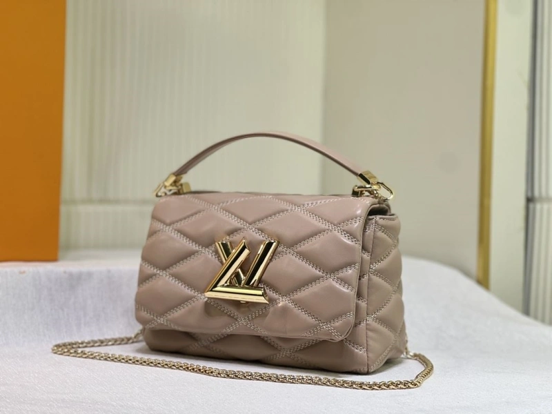 lv twist De*1m bags 4233g-0506