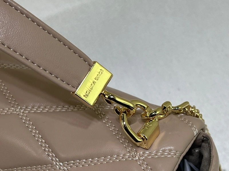 lv twist De*1m bags 4233g-0506