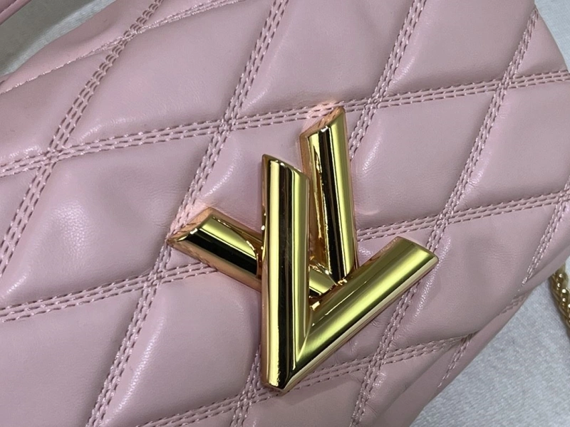 lv twist De*1m bags 4233g-0507