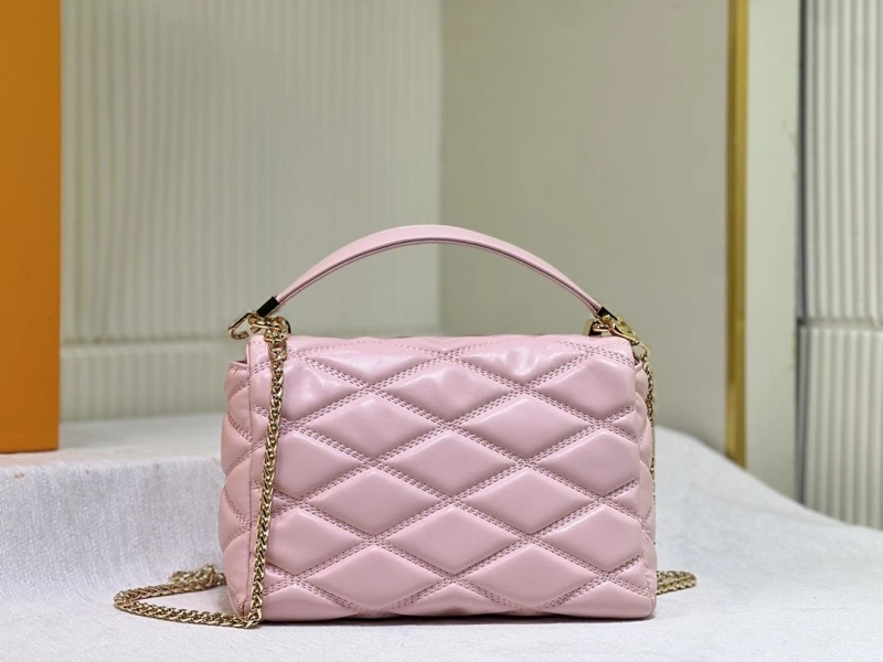 lv twist De*1m bags 4233g-0507