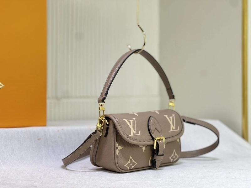 LV Satchel bags 4233G-0520