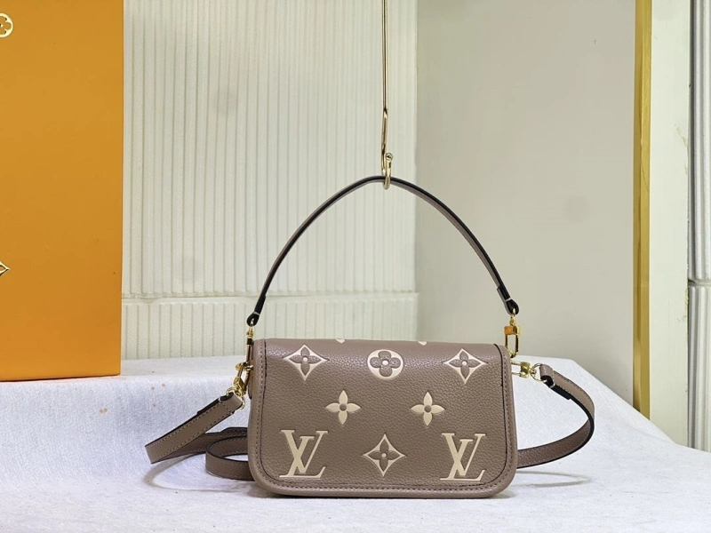 LV Satchel bags 4233G-0520