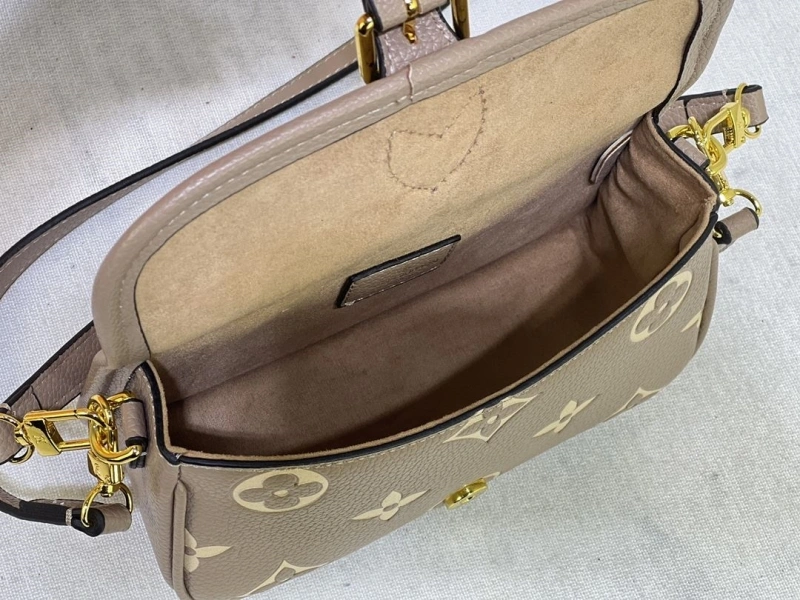LV Satchel bags 4233G-0520