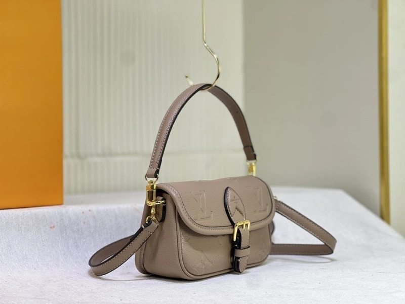 LV Satchel bags 4233G-0522