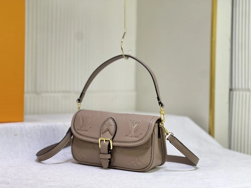 LV Satchel bags 4233G-0522
