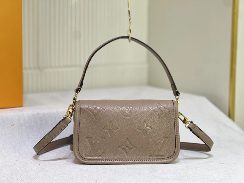 LV Satchel bags 4233G-0522