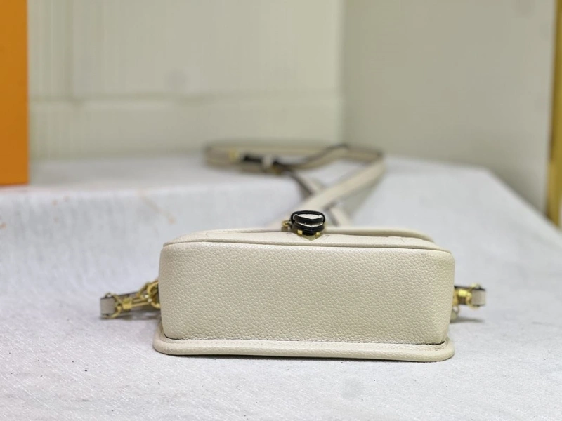 LV Satchel bags 4233G-0523