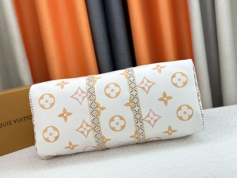 LV Travel Bags 4233G-0533