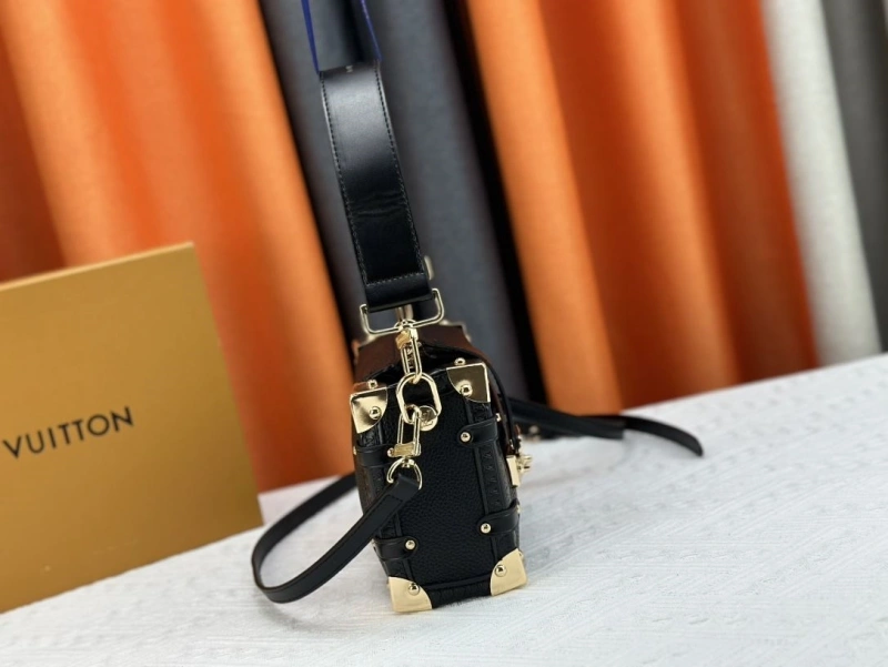 LV Box Bags 4233G-0541