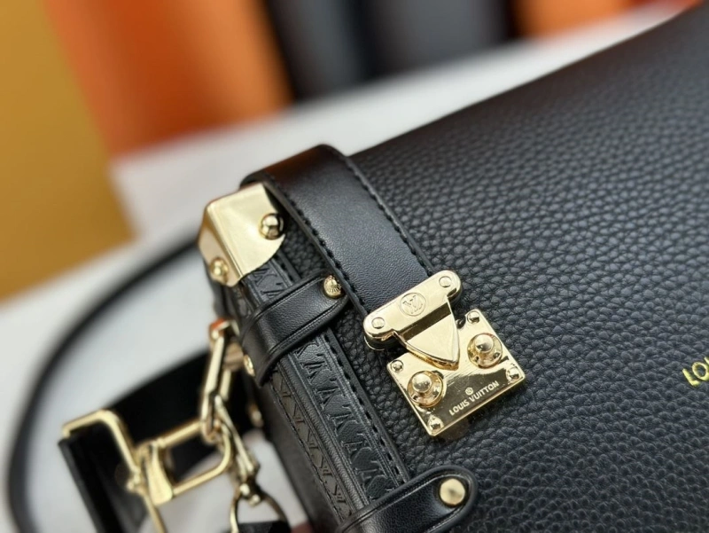 LV Box Bags 4233G-0541