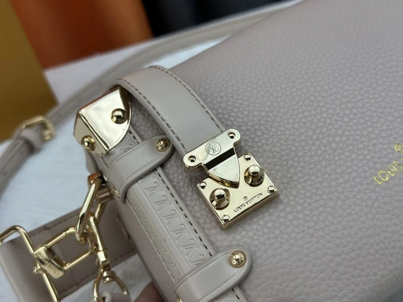 LV Box Bags 4233G-0545