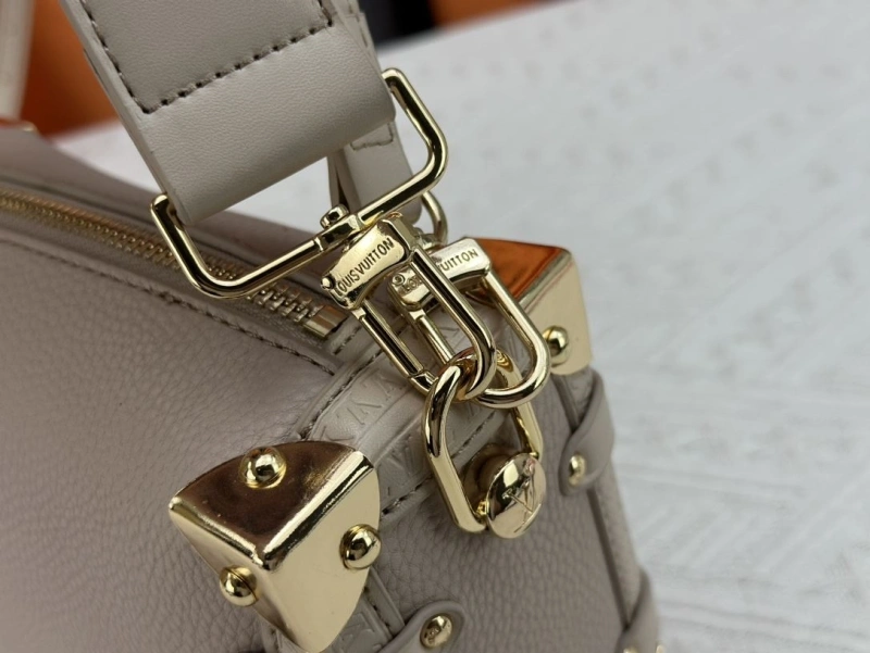 LV Box Bags 4233G-0545