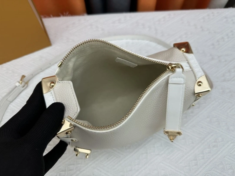 LV Box Bags 4233G-0546