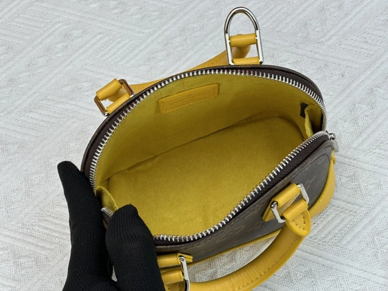 LV Top Handle Bags 4233G-0553