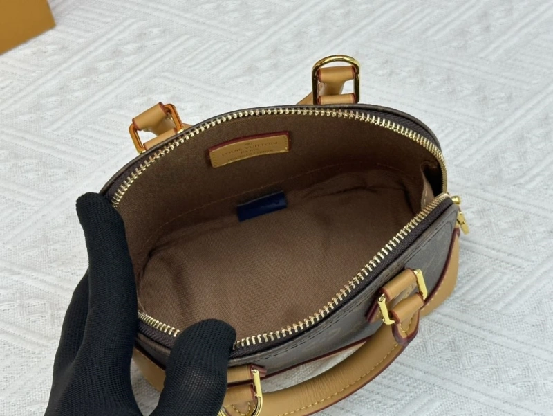 LV Top Handle Bags 4233G-0556