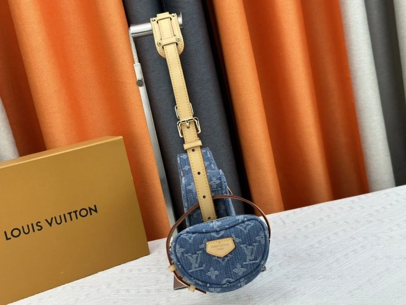 LV Top Handle Bags 4233G-0557