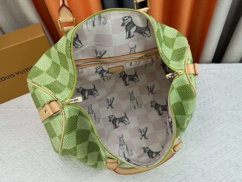 LV Travel Bags 4233G-0559