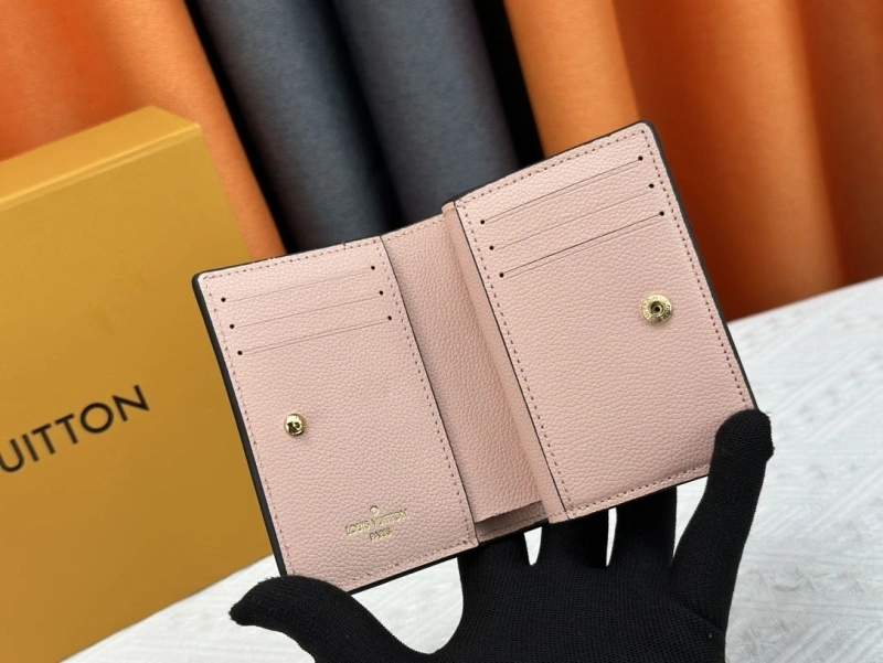 LV Wallets 4233G-0575