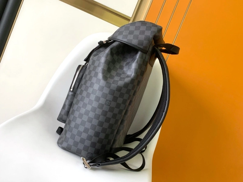 LV Backpacks 4233G-0591