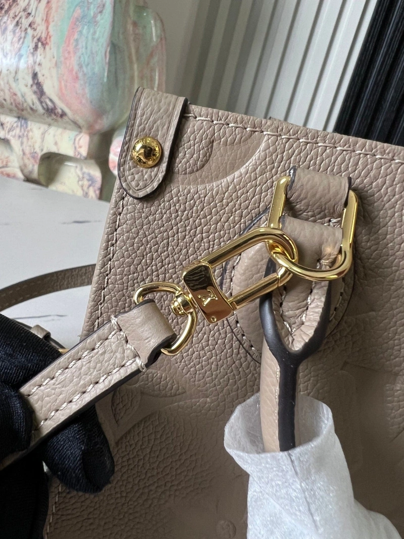 LV Shopping Bags 4233G-0607