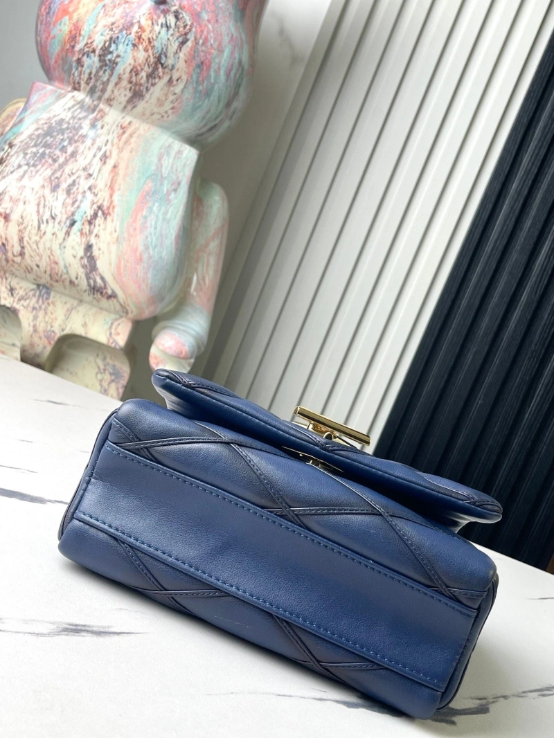 lv twist De*1m bags 4233g-0622