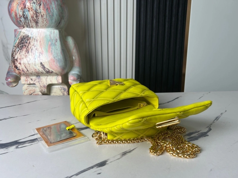 lv twist De*1m bags 4233g-0625