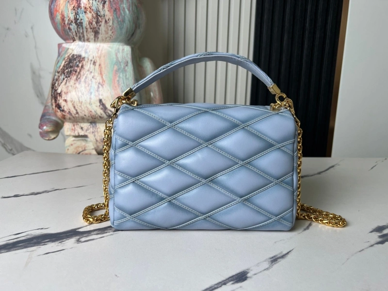 lv twist De*1m bags 4233g-0626