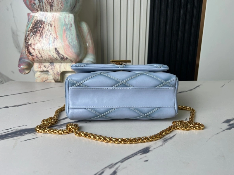 lv twist De*1m bags 4233g-0626