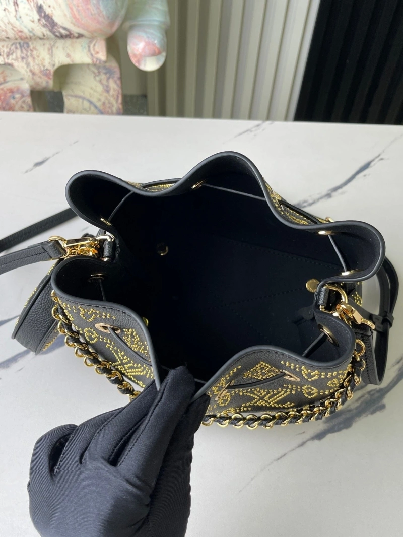 LV Bucket Bags 4233G-0627