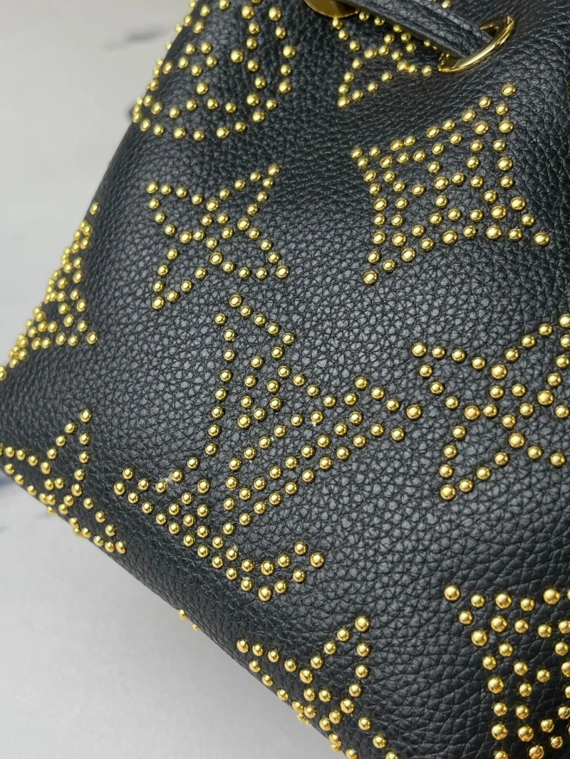 LV Bucket Bags 4233G-0628